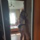 следующее фото