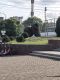 следующее фото